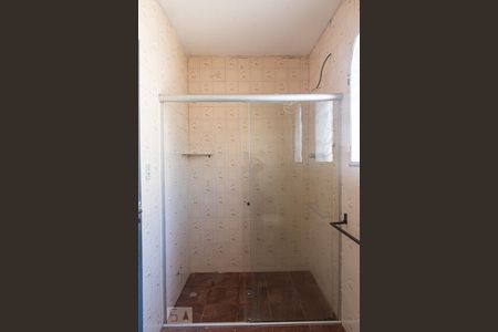 Casa à venda com 290m², 4 quartos e 2 vagas Casa à venda com 290m², 4 quartos e 2 vagasBanheiro