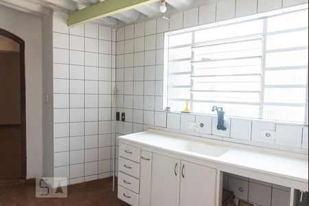 Casa à venda com 290m², 4 quartos e 2 vagas Casa à venda com 290m², 4 quartos e 2 vagasCozinha 2