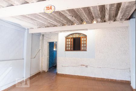 Casa à venda com 290m², 4 quartos e 2 vagas Casa à venda com 290m², 4 quartos e 2 vagasGaragem