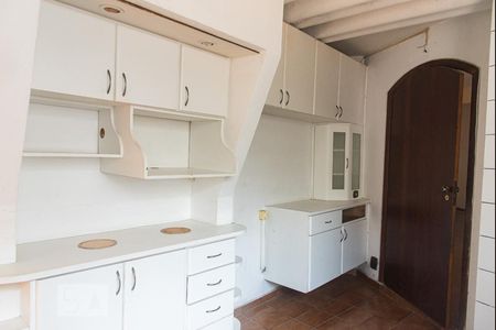 Casa à venda com 290m², 4 quartos e 2 vagas Casa à venda com 290m², 4 quartos e 2 vagasCozinha 2