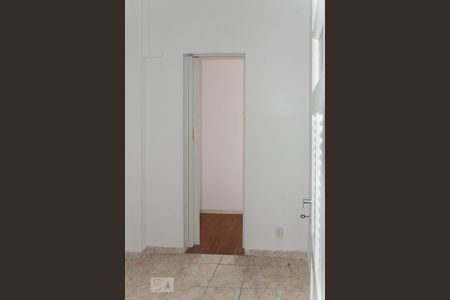 Apartamento à venda com 85m², 2 quartos e sem vagaQuarto Reversível