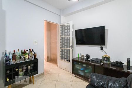 Casa à venda com 135m², 5 quartos e 2 vagas Casa à venda com 135m², 5 quartos e 2 vagasSala 2