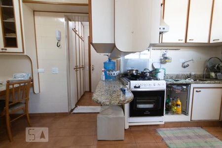 Apartamento à venda com 92m², 3 quartos e 1 vaga Apartamento à venda com 92m², 3 quartos e 1 vagaCozinha