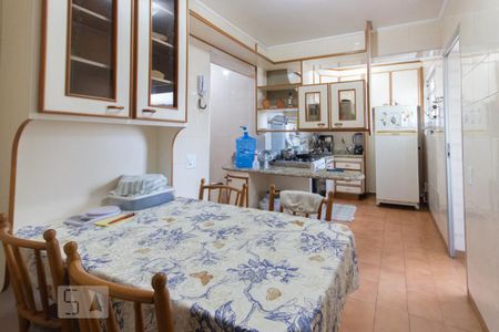 Apartamento à venda com 92m², 3 quartos e 1 vaga Apartamento à venda com 92m², 3 quartos e 1 vagaCozinha