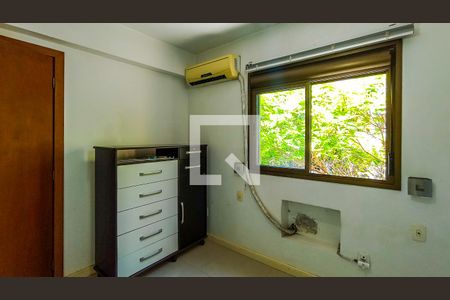 Suíte de apartamento para alugar com 1 quarto, 40m² em Centro Histórico, Porto Alegre