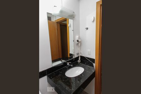 Studio à venda com 120m², 2 quartos e 1 vaga Studio à venda com 120m², 2 quartos e 1 vagaBanheiro do Corredor