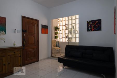 Apartamento para alugar com 113m², 3 quartos e sem vaga Apartamento para alugar com 113m², 3 quartos e sem vagaSala