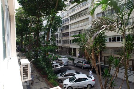 Apartamento para alugar com 113m², 3 quartos e sem vaga Apartamento para alugar com 113m², 3 quartos e sem vagaVista do quarto 2