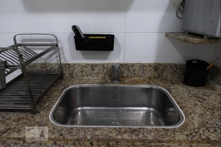 Apartamento para alugar com 113m², 3 quartos e sem vaga Apartamento para alugar com 113m², 3 quartos e sem vagaCozinha - Torneira