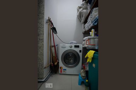 Apartamento para alugar com 113m², 3 quartos e sem vaga Apartamento para alugar com 113m², 3 quartos e sem vagaQuarto de Serviço