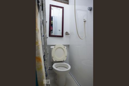 Apartamento para alugar com 113m², 3 quartos e sem vaga Apartamento para alugar com 113m², 3 quartos e sem vagaBanheiro de Serviço