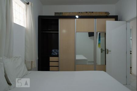 Apartamento para alugar com 113m², 3 quartos e sem vaga Apartamento para alugar com 113m², 3 quartos e sem vagaQuarto 3 - armários