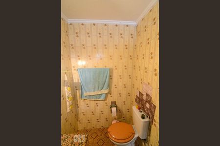 Casa à venda com 180m², 3 quartos e 2 vagas Casa à venda com 180m², 3 quartos e 2 vagasBanheiro da Suíte 2