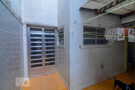 Casa à venda com 180m², 3 quartos e 2 vagas Casa à venda com 180m², 3 quartos e 2 vagasÁrea Externa