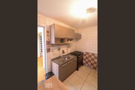 Casa à venda com 180m², 3 quartos e 2 vagas Casa à venda com 180m², 3 quartos e 2 vagasCozinha