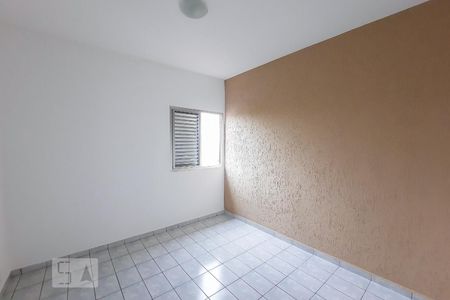 Quarto 1 de apartamento para alugar com 2 quartos, 42m² em Santa Terezinha, São Bernardo do Campo