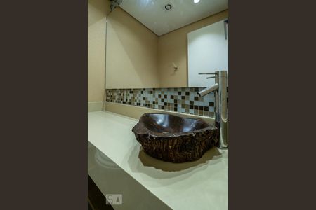 Lavabo de apartamento para alugar com 3 quartos, 127m² em Pinheiros, São Paulo