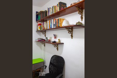 Apartamento à venda com 100m², 3 quartos e 1 vaga Apartamento à venda com 100m², 3 quartos e 1 vagaEscritorio