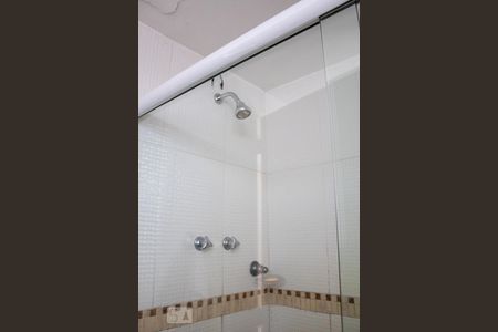 Apartamento à venda com 100m², 3 quartos e 1 vaga Apartamento à venda com 100m², 3 quartos e 1 vagaBanheiro Social