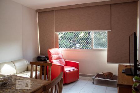 Apartamento à venda com 100m², 3 quartos e 1 vaga Apartamento à venda com 100m², 3 quartos e 1 vagaSala