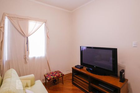 Casa à venda com 140m², 3 quartos e 3 vagas Casa à venda com 140m², 3 quartos e 3 vagasQuarto