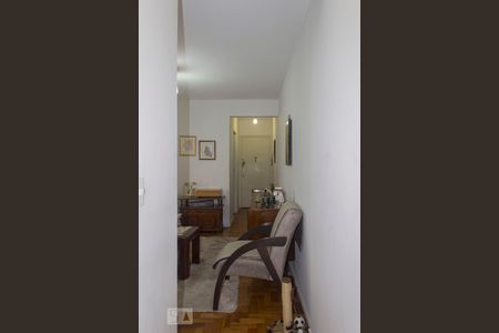 Apartamento à venda com 45m², 1 quarto e sem vagaCorredor