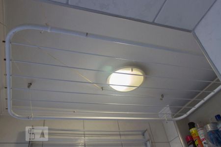 Apartamento à venda com 45m², 1 quarto e sem vagaVaral