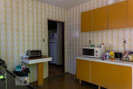 Casa à venda com 800m², 3 quartos e 2 vagas Casa à venda com 800m², 3 quartos e 2 vagasCozinha