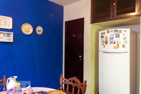 Casa à venda com 800m², 3 quartos e 2 vagas Casa à venda com 800m², 3 quartos e 2 vagasSala de Jantar