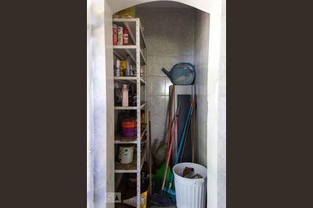 Casa à venda com 800m², 3 quartos e 2 vagas Casa à venda com 800m², 3 quartos e 2 vagasGaragem