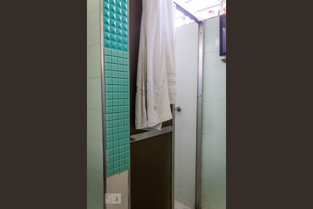 Casa à venda com 800m², 3 quartos e 2 vagas Casa à venda com 800m², 3 quartos e 2 vagasBanheiro