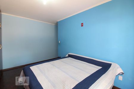 Casa à venda com 352m², 4 quartos e 5 vagasQuarto 1 suite