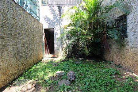 Casa à venda com 352m², 4 quartos e 5 vagasÁrea comum