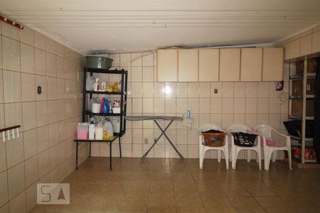 Casa à venda com 352m², 4 quartos e 5 vagasÁrea de Serviço