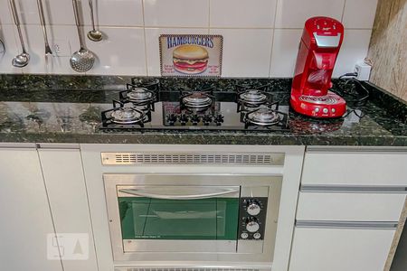 Casa de condomínio à venda com 120m², 3 quartos e 2 vagas Casa de condomínio à venda com 120m², 3 quartos e 2 vagasDetalhe cozinha