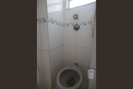 Apartamento à venda com 136m², 4 quartos e sem vagaBanheiro de Serviço