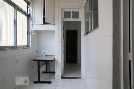 Apartamento à venda com 136m², 4 quartos e sem vagaÁrea de Serviço