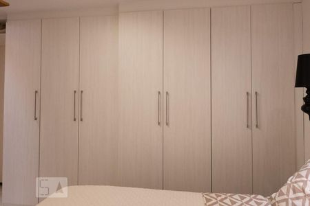 Apartamento à venda com 96m², 3 quartos e 2 vagas Apartamento à venda com 96m², 3 quartos e 2 vagasQuarto 3 - Suíte