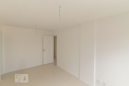 Apartamento para alugar com 197m², 3 quartos e 3 vagas Apartamento para alugar com 197m², 3 quartos e 3 vagasSuíte 2