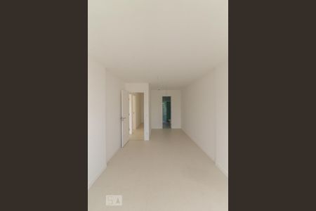 Apartamento para alugar com 197m², 3 quartos e 3 vagas Apartamento para alugar com 197m², 3 quartos e 3 vagasSuíte 1