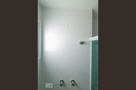 Apartamento para alugar com 197m², 3 quartos e 3 vagas Apartamento para alugar com 197m², 3 quartos e 3 vagasBanheiro da Suíte 2