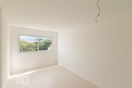 Apartamento para alugar com 197m², 3 quartos e 3 vagas Apartamento para alugar com 197m², 3 quartos e 3 vagasSuíte 2