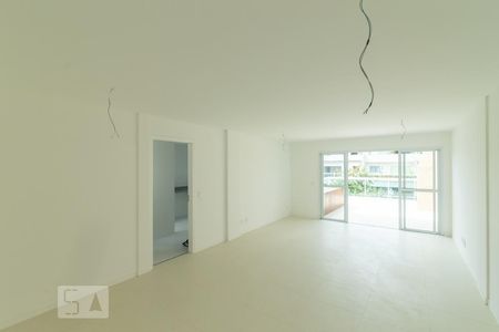 Sala de apartamento para alugar com 3 quartos, 197m² em Recreio dos Bandeirantes, Rio de Janeiro