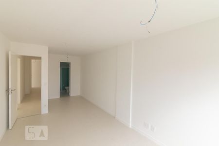 Apartamento para alugar com 197m², 3 quartos e 3 vagas Apartamento para alugar com 197m², 3 quartos e 3 vagasSuíte 1