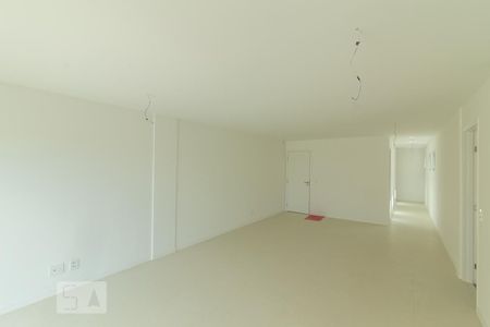 Sala de apartamento para alugar com 3 quartos, 197m² em Recreio dos Bandeirantes, Rio de Janeiro