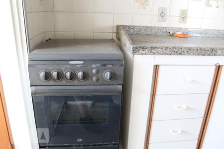 Apartamento à venda com 62m², 3 quartos e 2 vagasCozinha