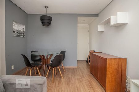 Sala de apartamento para alugar com 2 quartos, 51m² em Barra da Tijuca, Rio de Janeiro