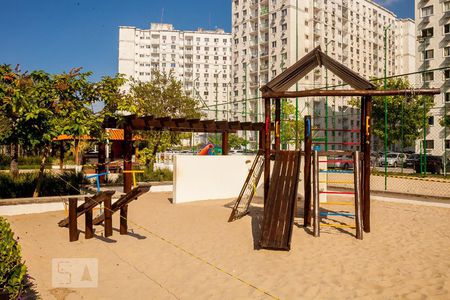 Apartamento à venda com 51m², 2 quartos e 1 vaga Apartamento à venda com 51m², 2 quartos e 1 vagaÁrea Comum - Playground