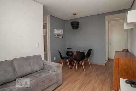 Sala de apartamento para alugar com 2 quartos, 51m² em Barra da Tijuca, Rio de Janeiro