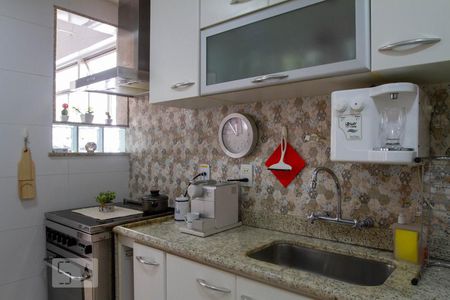 Apartamento à venda com 128m², 3 quartos e 1 vagaCozinha